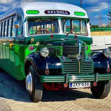 Sunset Modern 1 Bedroom Near The