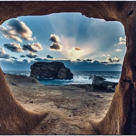 Sunset Modern 1 Bedroom Near The Apartment